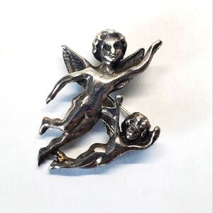Vintage Sterling Silver Cherub Brooch